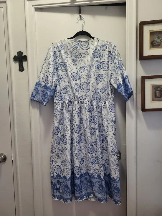 WOMENS DRESS - Picture 2 of 2